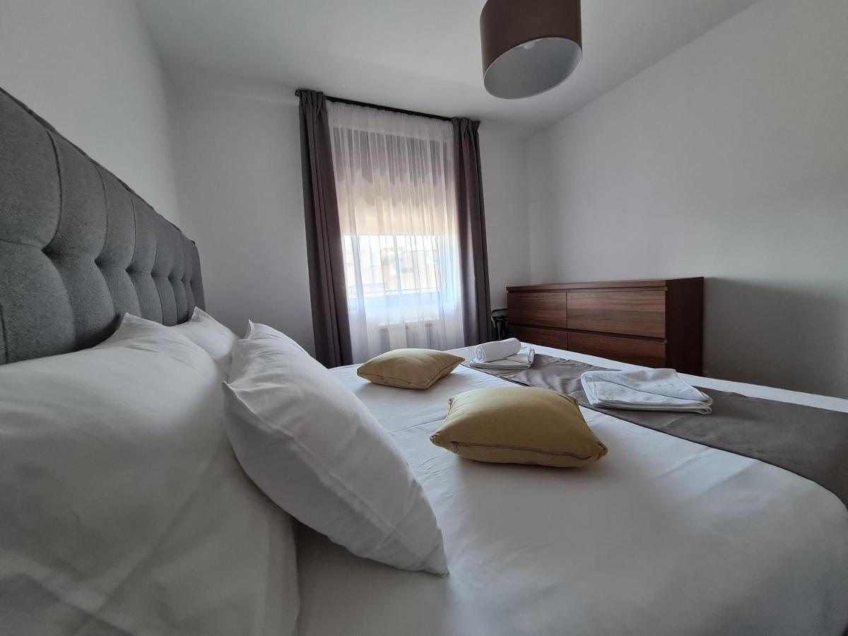Apartman Esperanza วรินรัชกา บานยา ภายนอก รูปภาพ